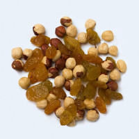 Фундук и изюм Фундук и изюм