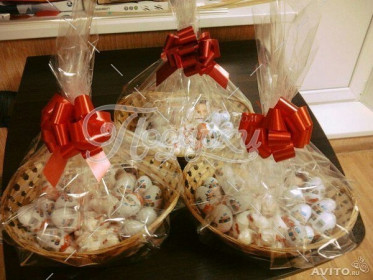 Киндер сюрприз 100 шт