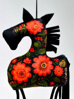 Подарок на новый год Елочная игрушка Лошадь с логотипом