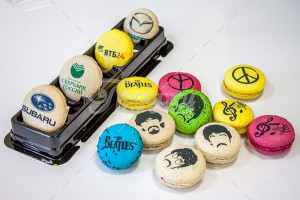 Macarons с логотипом